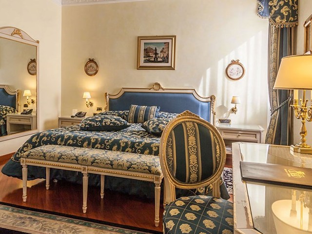 фотографии отеля Daniel's Hotel изображение №43