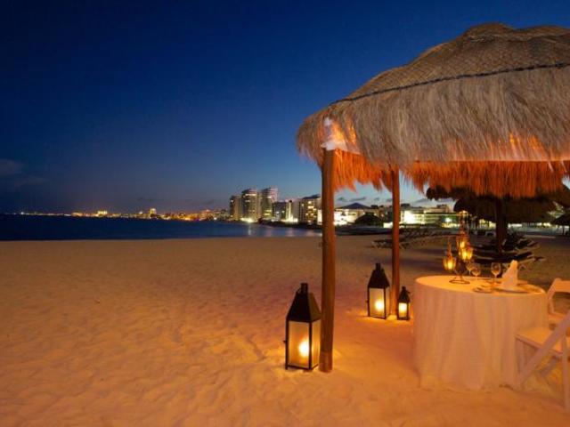 фото Krystal Grand Punta Cancun (ex. Hyatt Regency Cancun) изображение №30