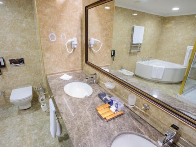 фото Президент Отель (President Hotel) изображение №22
