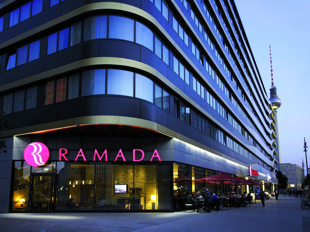 фото отеля Ramada Hotel Berlin Alexanderplatz изображение №33