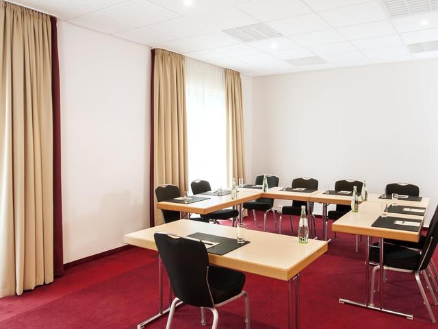 фотографии отеля NH Berlin Potsdam Conference Center изображение №27