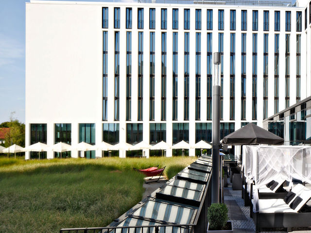 фото отеля Leonardo Royal Hotel Munich изображение №37