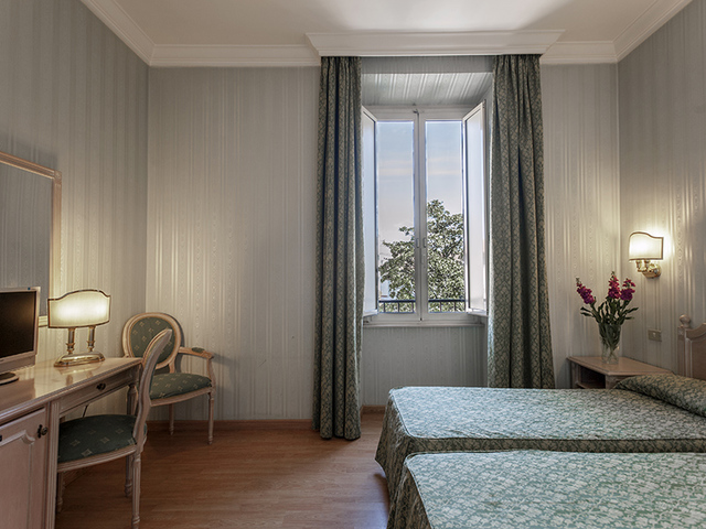 фото Hotel Villa Torlonia изображение №6