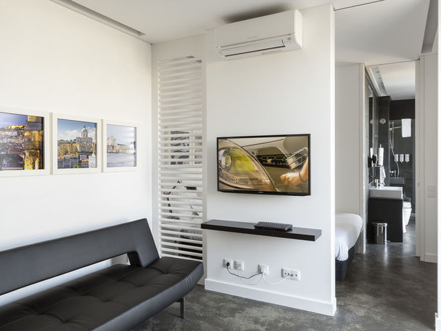 фотографии отеля Hello Lisbon Santa Apolonia Apartments изображение №7