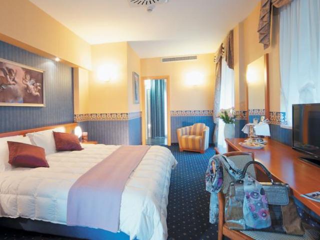 фотографии отеля Green Park Hotel Pamphili изображение №27