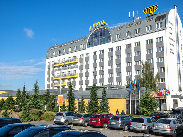 фото отеля Wellness Hotel Step изображение №1