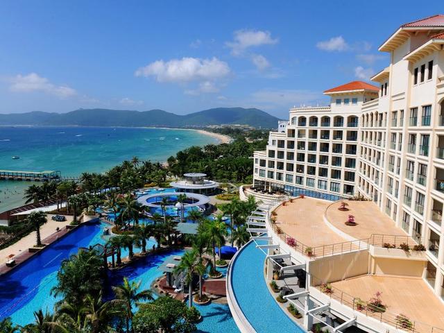 http://Ocean%20View%20Resort%20Yalong%20Bay%20(ex.%20Lan%20Resort%20Sanya;%20Holiday%20Inn%20Resort%20Yalong%20Bay%20Sanya)