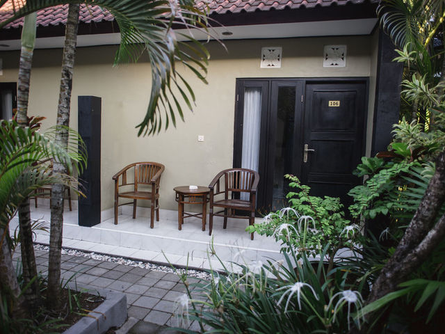 фотографии Legian Guest House изображение №8