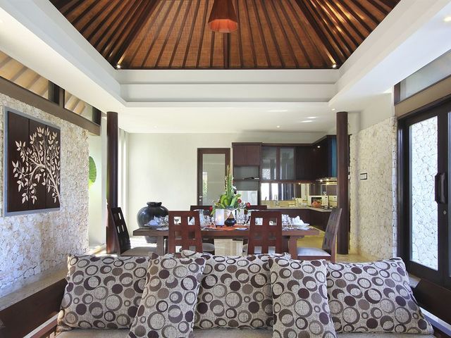 фотографии Ulu Segara Luxury Suites & Villas (ex. The Sawangan Suites & Villas) изображение №44