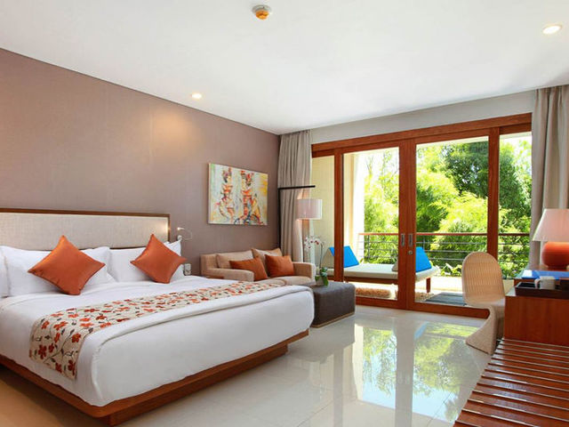 фото Vouk Hotel and Suites (ex. Mantra Nusa Dua; The Puri Nusa Dua) изображение №10