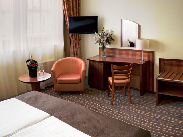 фото отеля Luxury Family Hotel Bila Labut (ех. Best Western Hotel Bila Labut) изображение №9