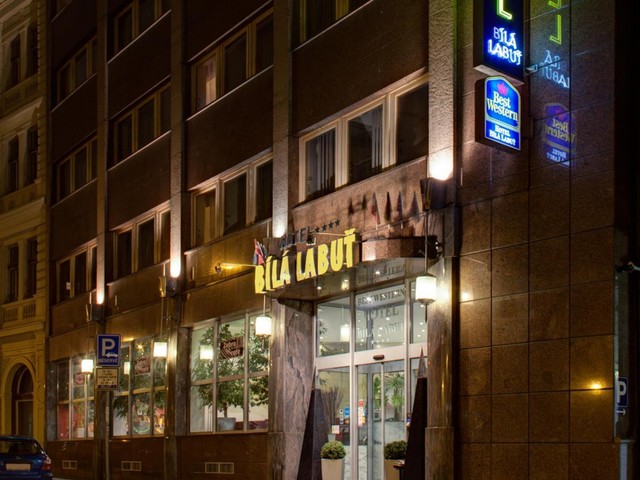 фотографии Luxury Family Hotel Bila Labut (ех. Best Western Hotel Bila Labut) изображение №28