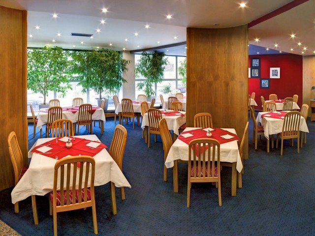 фото отеля Luxury Family Hotel Bila Labut (ех. Best Western Hotel Bila Labut) изображение №29