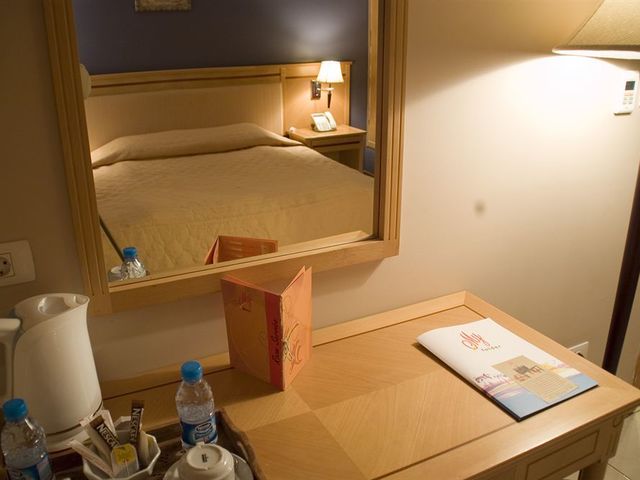 фото отеля My Hotel изображение №9
