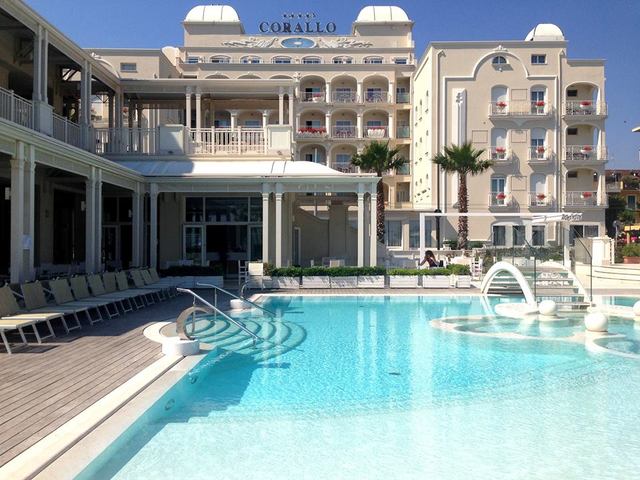 фотографии отеля Corallo Hotel Riccione изображение №47