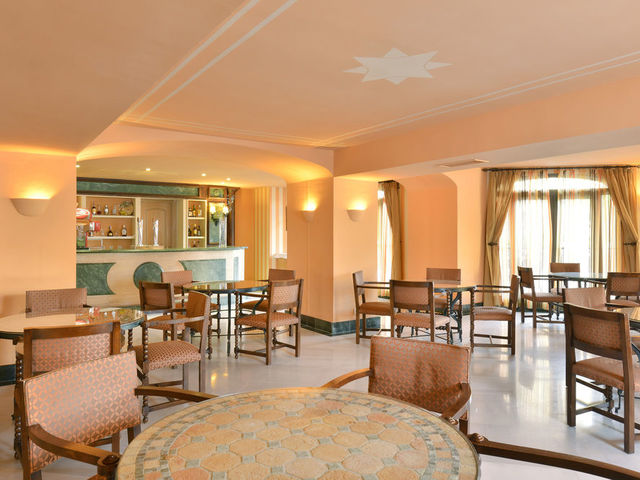 фотографии Iberostar Malaga Playa (ex. Riu Ferrara) изображение №12