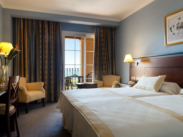 фотографии отеля Iberostar Malaga Playa (ex. Riu Ferrara) изображение №39