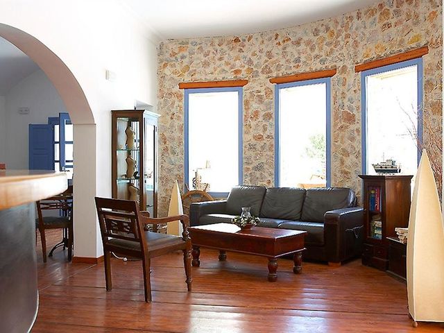 фотографии Meltemi Luxury Suites изображение №32
