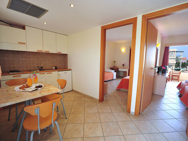 фотографии отеля Thinalos Apart-hotel изображение №19