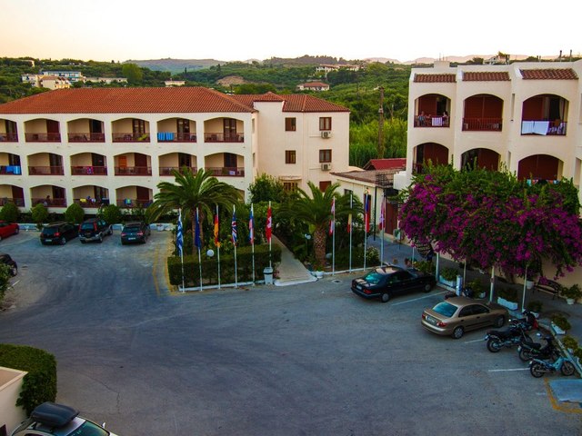 фотографии отеля Caravel Hotel Zante изображение №23