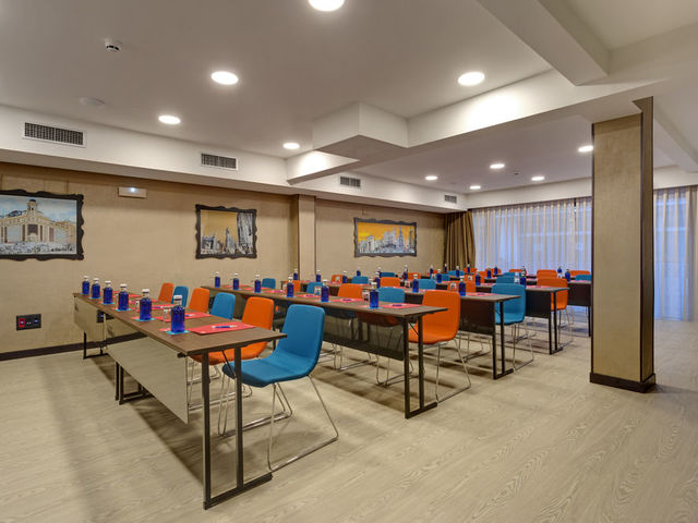 фотографии отеля Hotel Indigo Madrid - Gran Via изображение №27