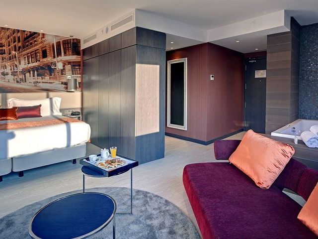 фото отеля Hotel Indigo Madrid - Gran Via изображение №33