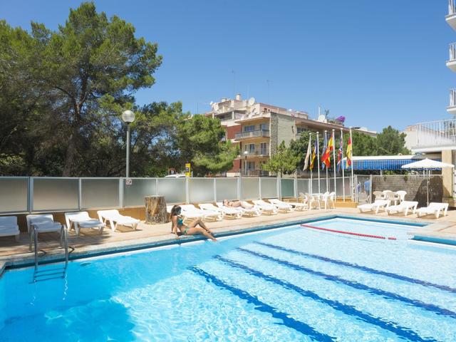 фото отеля HSM Reina Isabel изображение №1