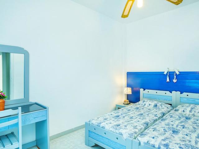 фотографии отеля Xenios Faros Apartments (ех. Faros Apartments) изображение №7