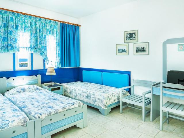 фотографии Xenios Faros Apartments (ех. Faros Apartments) изображение №24