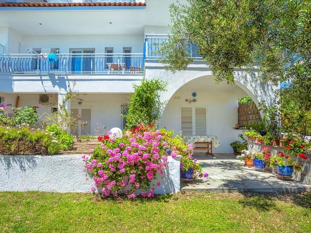 фото Xenios Faros Apartments (ех. Faros Apartments) изображение №30