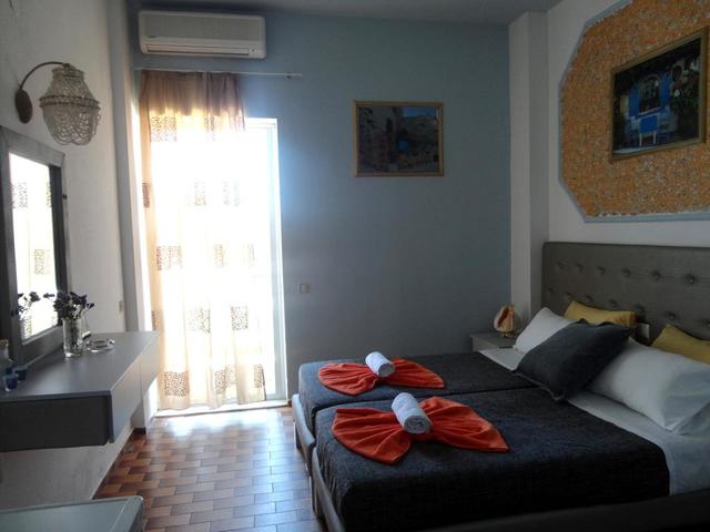 фото Minoa Hotel & Annex изображение №18