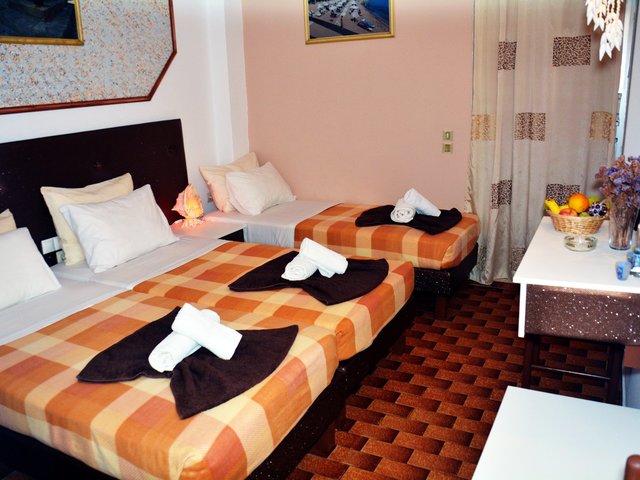 фото отеля Minoa Hotel & Annex изображение №21