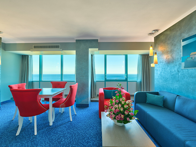 фотографии International Hotel Casino & Tower Suites изображение №56