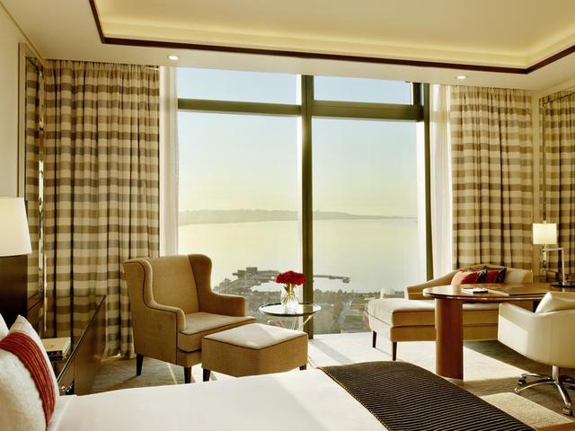 фотографии отеля Fairmont Baku Flame Towers изображение №15