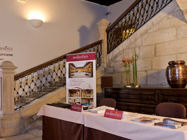 фотографии отеля San Francisco Hotel Monumento изображение №3