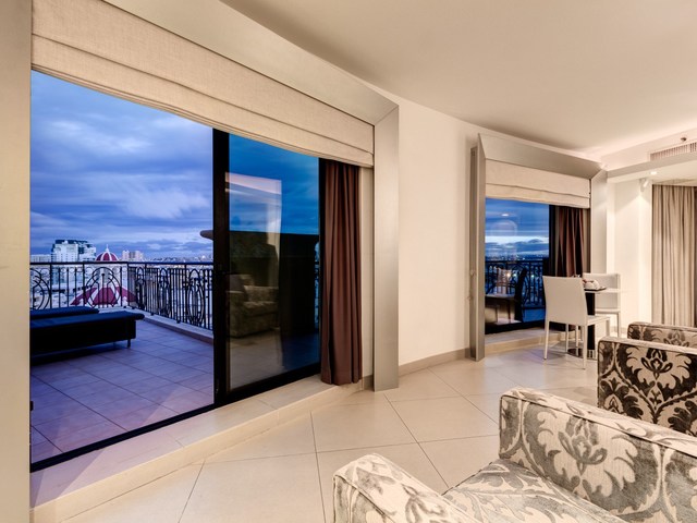 фото отеля The Palace изображение №89