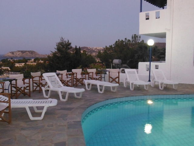 фотографии отеля Thalia Apartments изображение №7