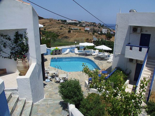 фотографии Thalia Apartments изображение №8