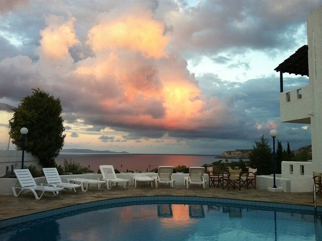 фото отеля Thalia Apartments изображение №13