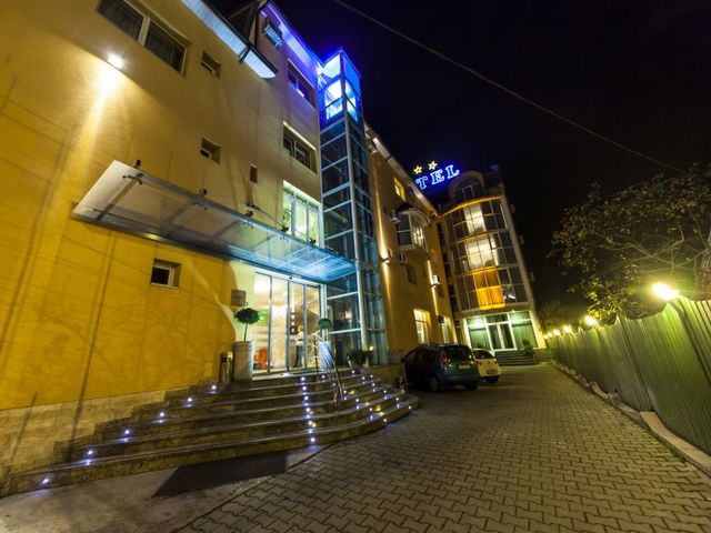 фото Confort Hotel изображение №2