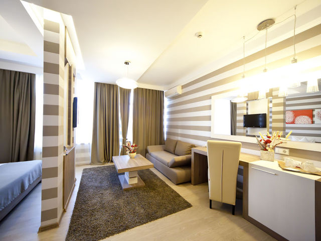 фотографии Confort Hotel изображение №24