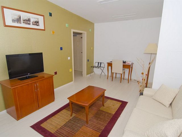 фотографии Hotel Central изображение №20