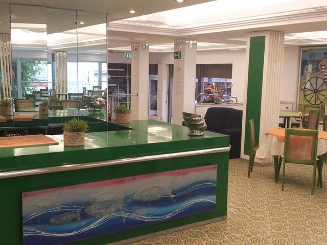 фото Sporting Hotel изображение №2