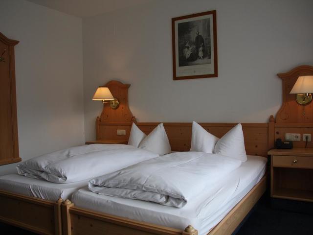 фото Schwangauer Hof изображение №10