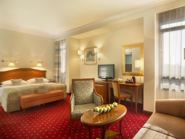 фотографии отеля Best Western Premier Hotel Astoria изображение №11