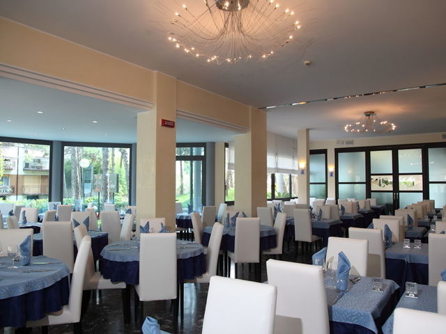 фотографии отеля Bellevue hotel Lignano Pineta изображение №19