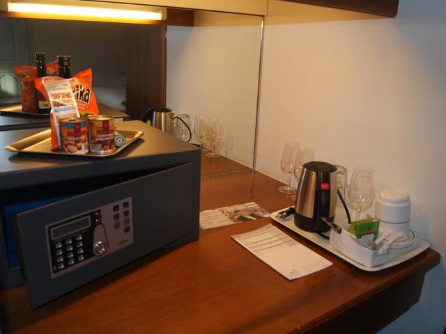 фото Fassbind Swiss Night (ex. Claridge Hotel Tiefenau) изображение №22