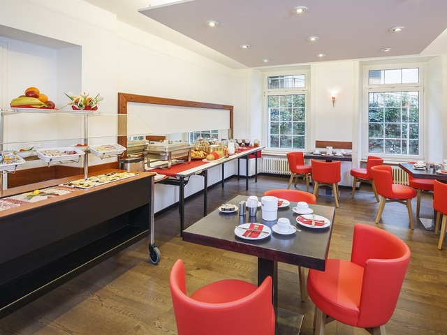 фото Fassbind Swiss Night (ex. Claridge Hotel Tiefenau) изображение №6