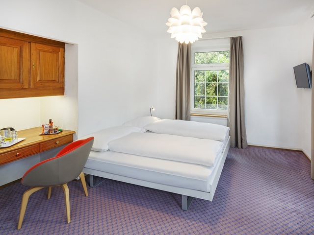 фотографии отеля Fassbind Swiss Night (ex. Claridge Hotel Tiefenau) изображение №3