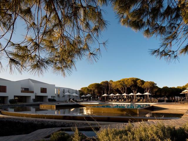 фото отеля Pine Cliffs Resort, Luxury Collection - Starwood Hotels изображение №13